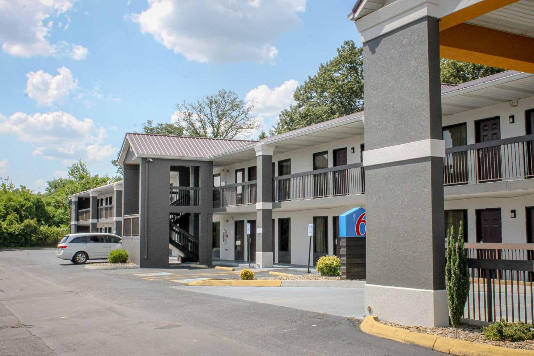 Motel 6 Knoxville, Tn - East Экстерьер фото
